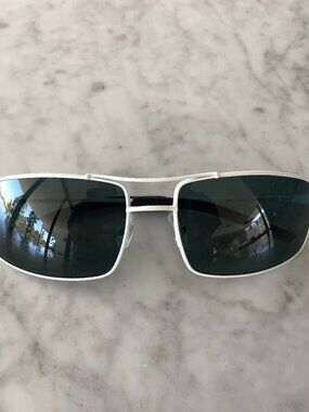 SAMA EYEWEAR SUNGLASSES MODEL BORA SPORT IN WHITE COLOR POLARIZED